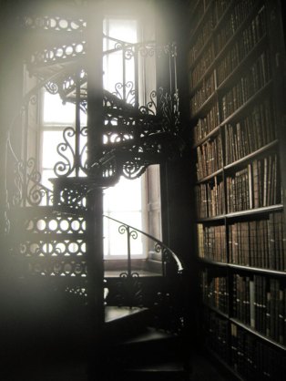 Trinity-Dublin-Spiral-Stair
